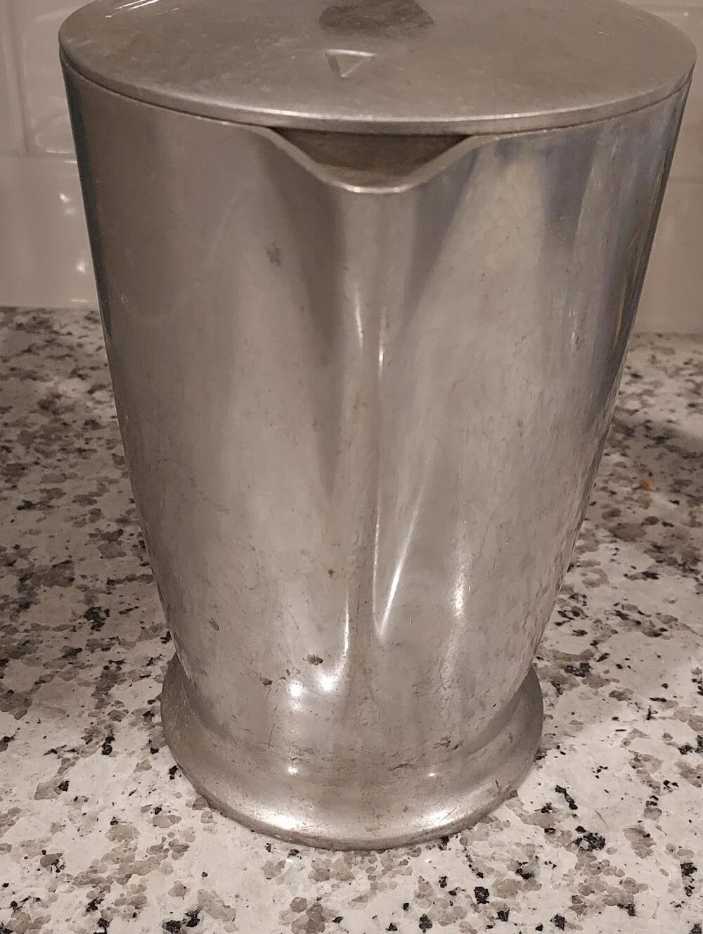 Vintage 1930s Cast-Rite Aluminum Coffee Pot Covered Pitcher Art Deco USA Read